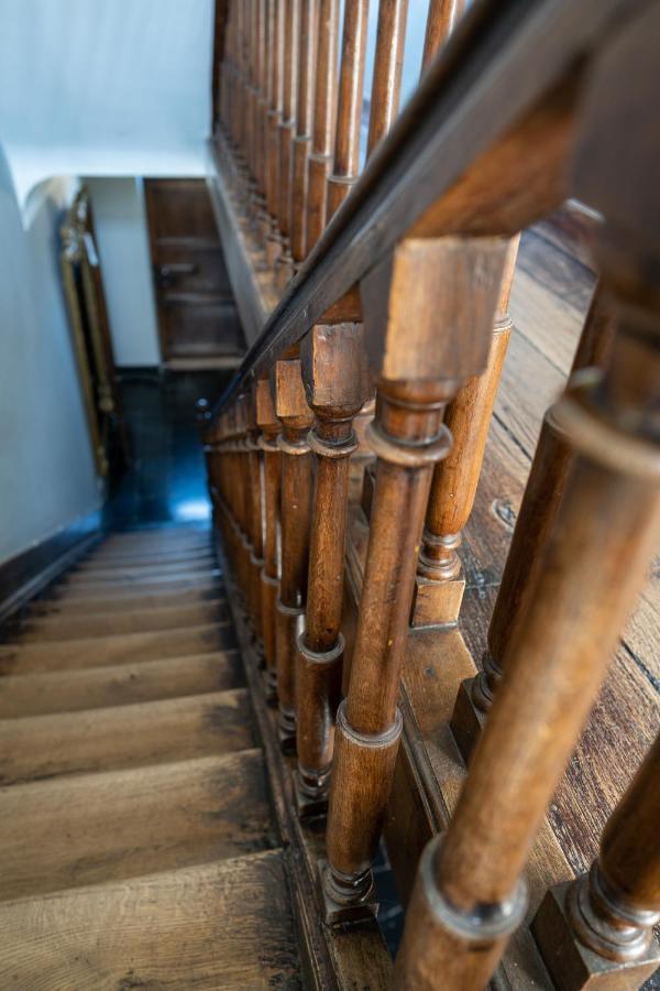 Le Richmond Hotel Godinne ภายนอก รูปภาพ
